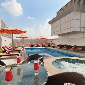 Hotell Ramada By Wyndham Deira, Dubai